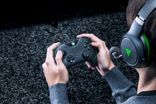 Razer וולברין v2 VZ2D4V162 לְנַחֵם שָׁחוֹר